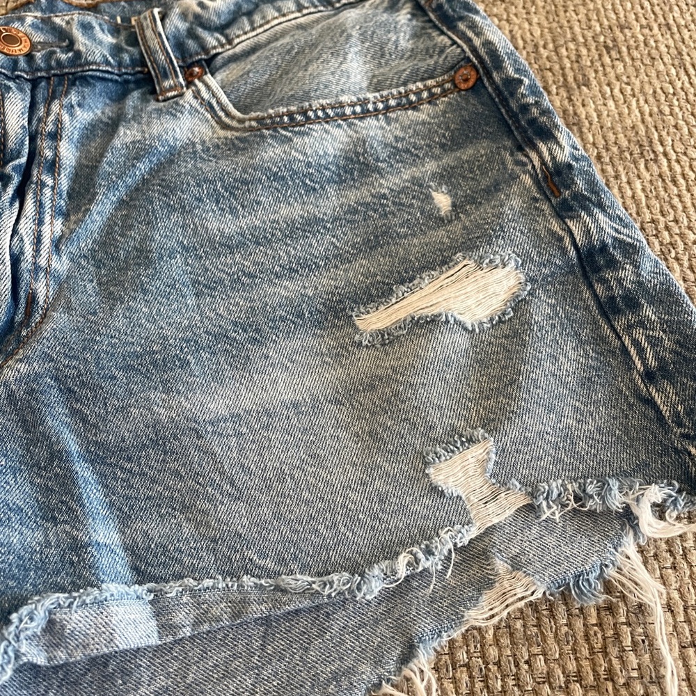 American Eagle 90s boyfriend shorts size 8 - Picture 2 of 11